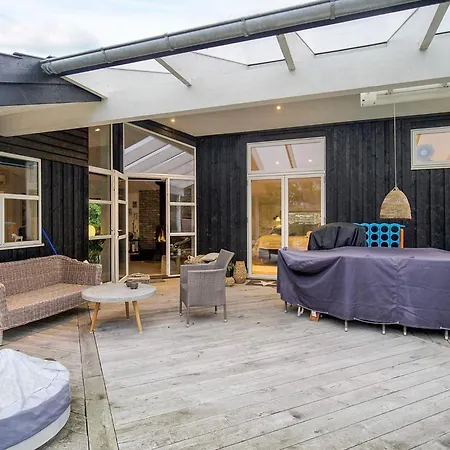 5 Star Holiday Home In Gilleleje *